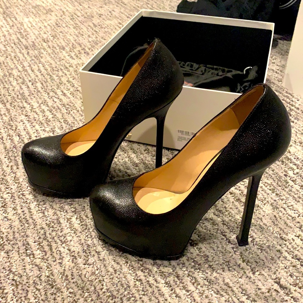 YSL (Saint Laurent Paris) tribtoo 37 - worn twice